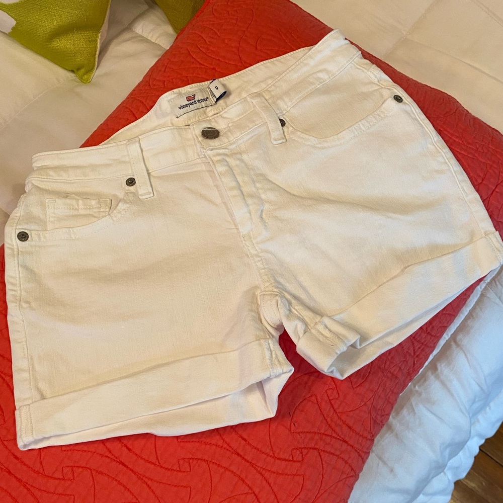 Vineyard Vines White Denim Short Size 0